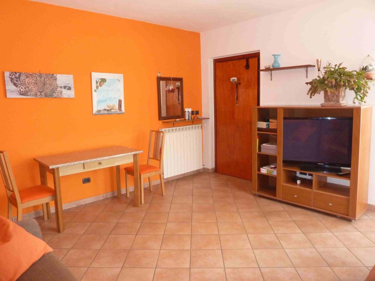Casa Malandrino Villa Porto Valtravaglia Exterior photo